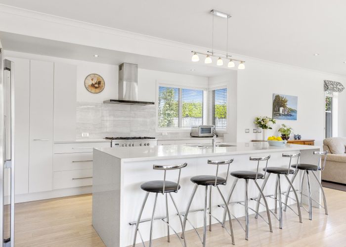  at 25 Magnolia Rise, Waipahihi, Taupo
