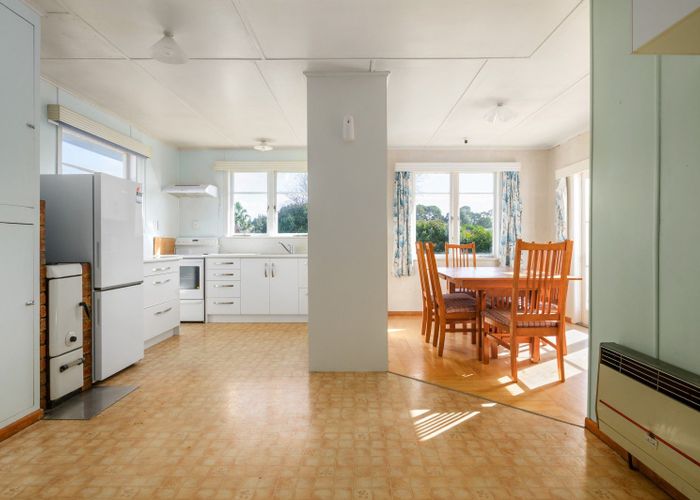 at 96 Storey Avenue, Forest Lake, Hamilton, Waikato