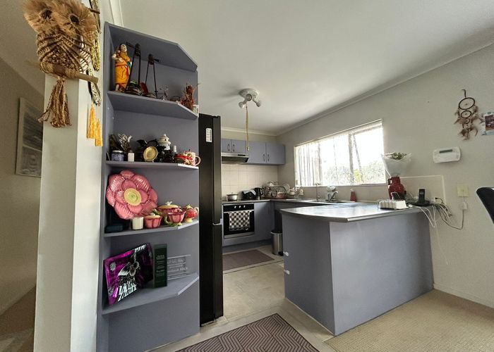  at 4 Sid Place, Mangere, Manukau City, Auckland