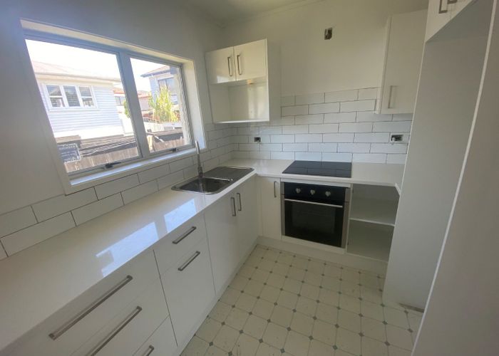  at 1/32 Hayward Road, Papatoetoe, Manukau City, Auckland