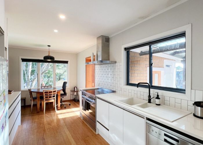  at 63 Kervil Ave, Te Atatu Peninsula, Waitakere City, Auckland