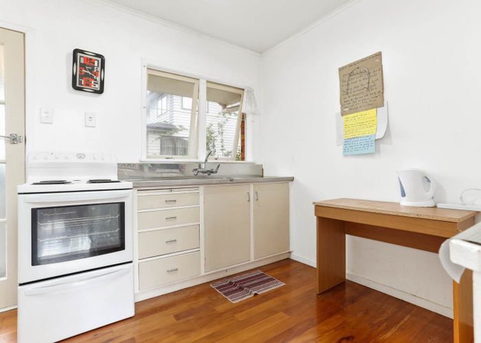  at 9/53 Dominion Street, Takapuna, North Shore City, Auckland