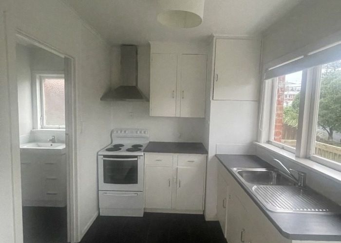  at 3/32 Simkin Ave, Saint Johns, Auckland City, Auckland