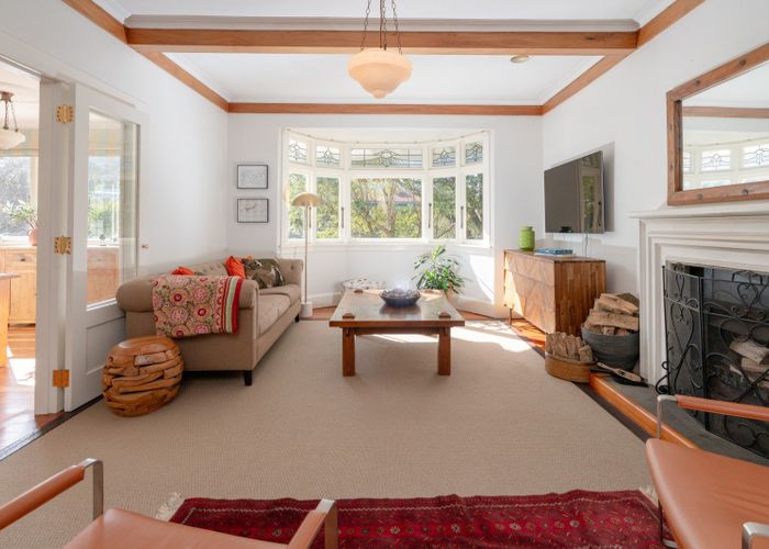  at 184 Wadestown Road, Wadestown, Wellington