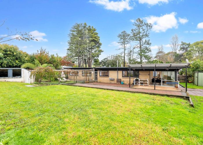  at 22 Whitford Park Road, Whitford, Manukau City, Auckland