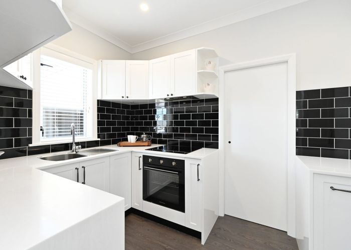  at 1/406 Gloucester Street, Taradale, Napier, Hawke's Bay