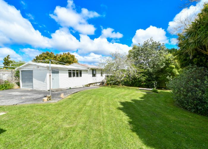  at 8 Mcentee Road, Waitakere, Auckland