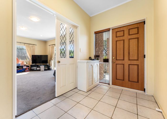  at 4 Cloverfields Drive, Waimauku, Rodney, Auckland