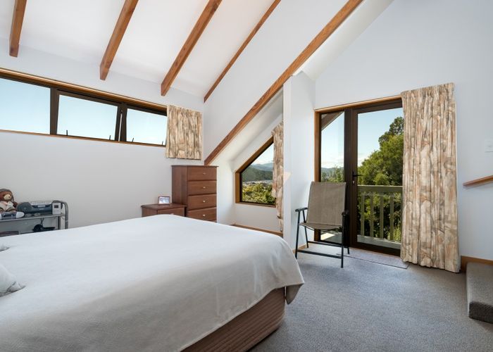  at 18 Moana View Road, Waikawa, Picton