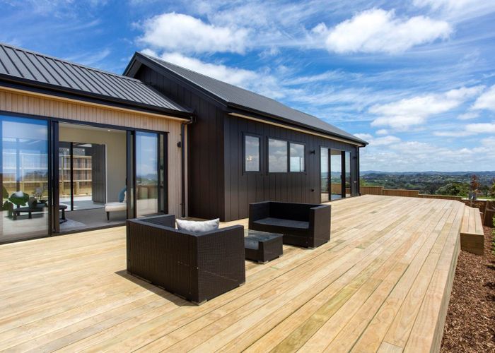  at 25 Anehana Place, Stanmore Bay,  Rodney