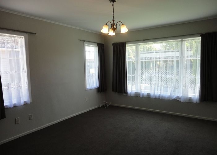  at 1/620A Te Atatu Road, Te Atatu Peninsula, Waitakere City, Auckland