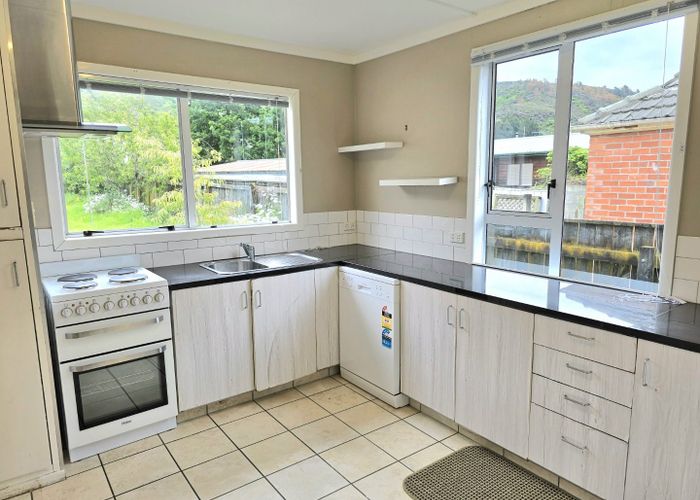  at 8 Cleland Crescent, Naenae, Lower Hutt, Wellington