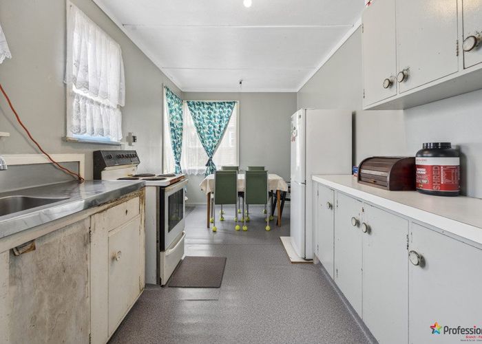  at 12 Jessop Street, Wesley, Auckland