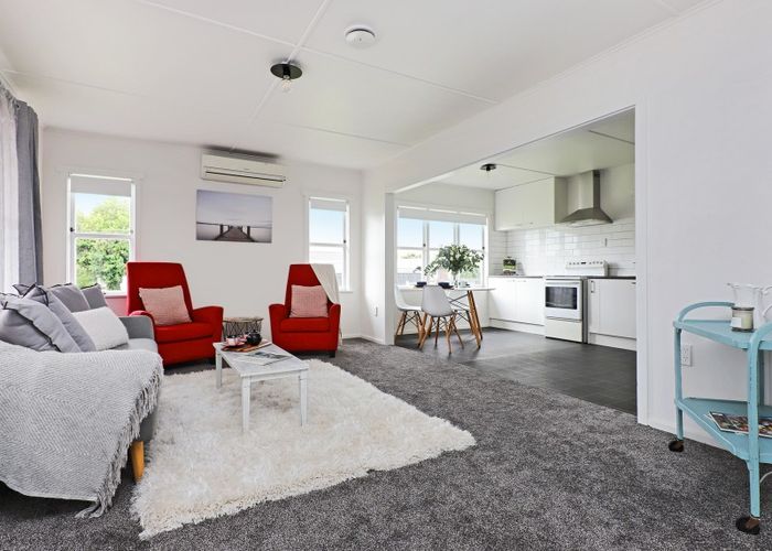  at 75 Dover Road, Flaxmere, Hastings