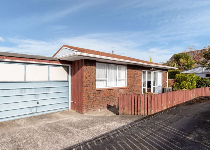  at 1/15 Benzie Avenue, Wallaceville, Upper Hutt, Wellington