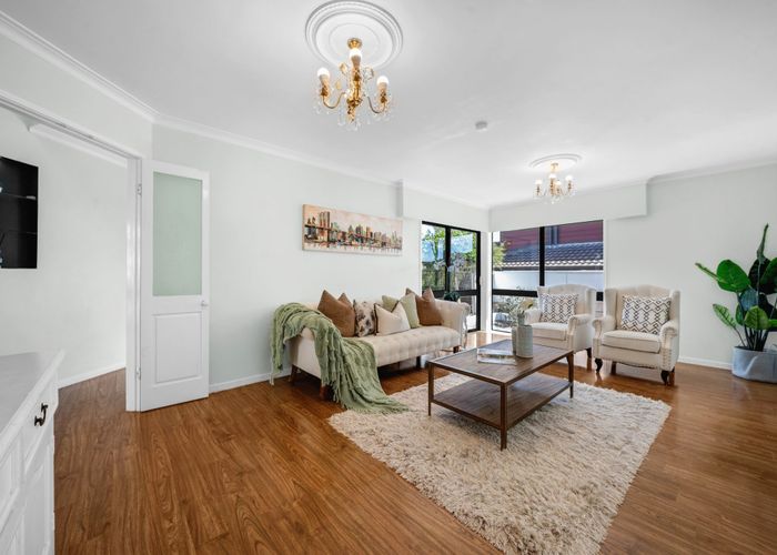  at 1/4 Crescent Hills Court, Northpark, Manukau City, Auckland