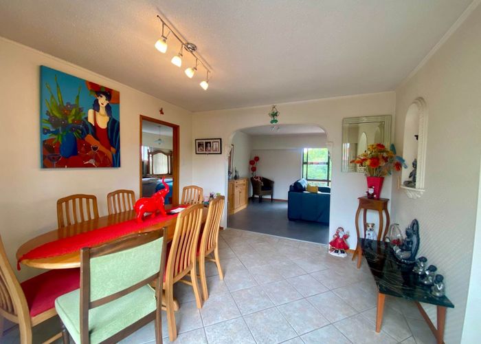  at 43 Kinross Street, Blockhouse Bay, Auckland