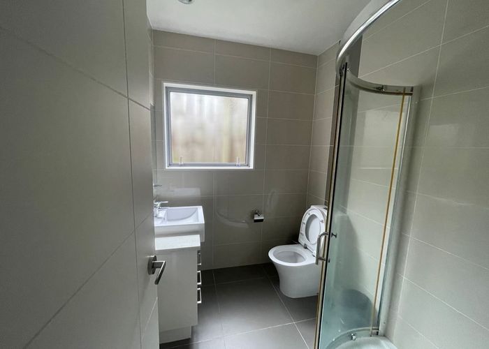  at 76 Valderama Drive, Flat Bush, Manukau City, Auckland