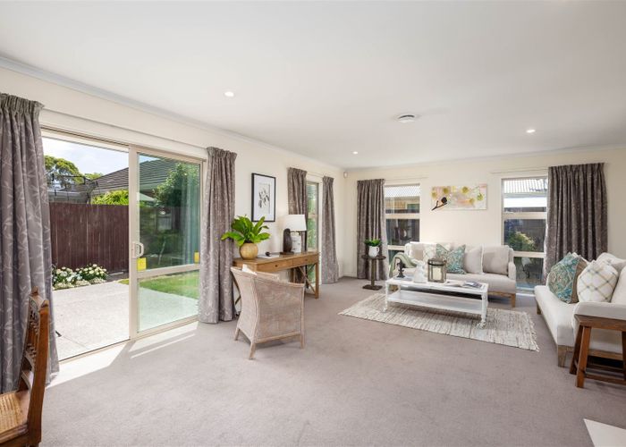  at 6A Sunningvale Lane, Ilam, Christchurch