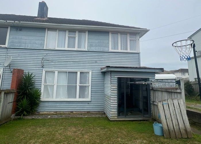  at 78 Leicester Street, Cannons Creek, Porirua, Wellington