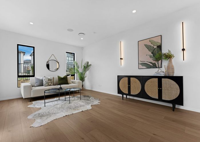  at 2A Matatahi Road, Flat Bush, Manukau City, Auckland