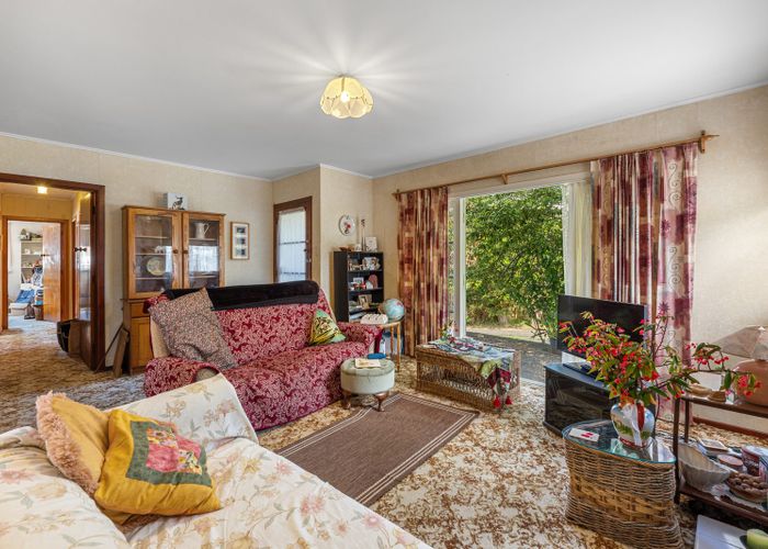  at 40 Wellesley Road, Mangere Bridge, Auckland