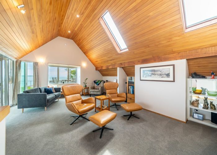  at 1 Roys Road, Plimmerton, Porirua, Wellington