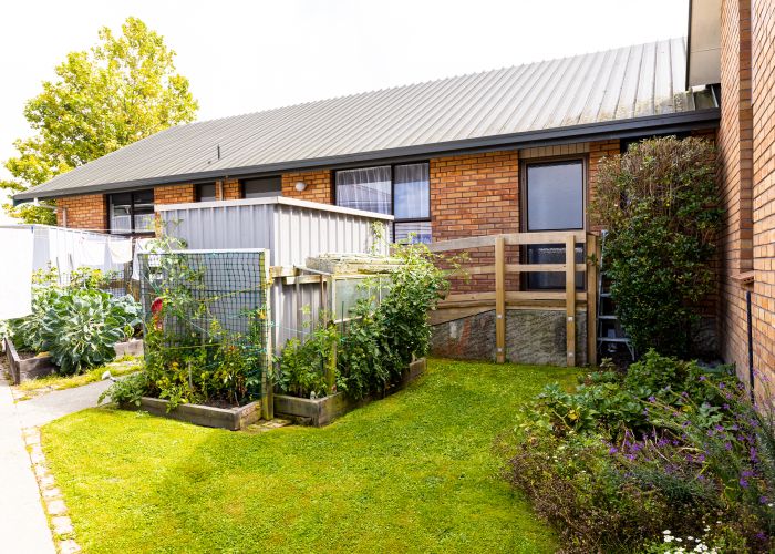  at 1/89 Avenue Road, West End, Timaru