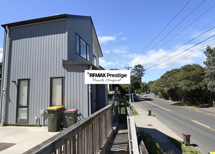  at 2  Korokio Lane, Henderson, Waitakere City, Auckland