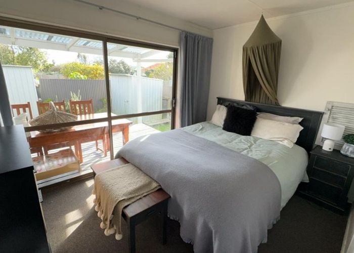  at 910a Grove Road, Mayfair, Hastings, Hawke's Bay