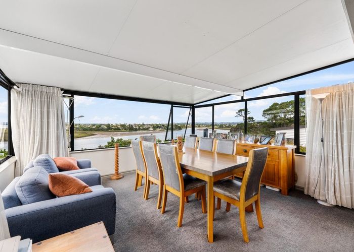  at 19 Constable Lane, West Harbour, Waitakere City, Auckland