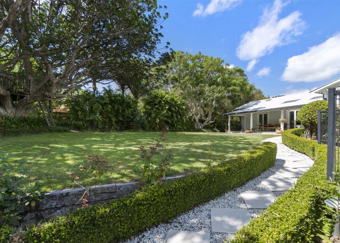  at 19 Golf Road, Epsom, Auckland