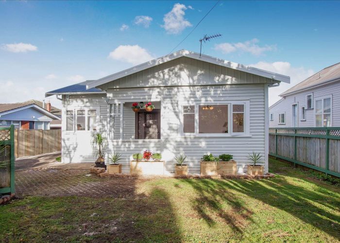  at 1/81 Campbell Road, One Tree Hill, Auckland