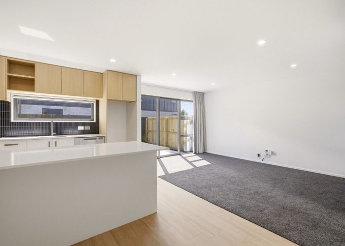  at 2/9 Spring Grove Street , Spreydon, Christchurch City, Canterbury