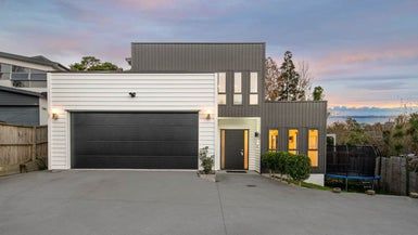  at 16B Capricorn Place, Browns Bay, Auckland