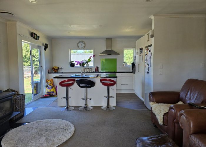  at 107 McPhedrons Road, Burnt Hill, Oxford