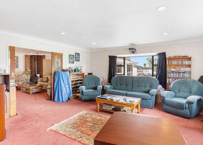  at 591 Great South Road, Rosehill, Papakura