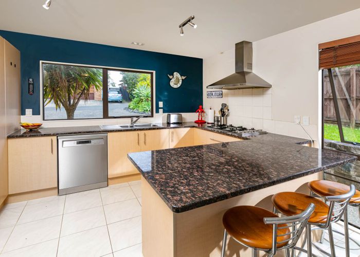  at 4 Gold Street, Albany Heights, Auckland