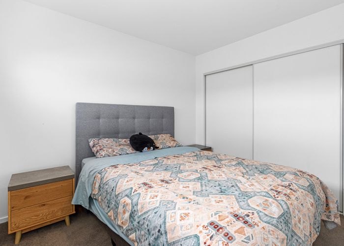  at 2/45 Division Street, Riccarton, Christchurch City, Canterbury