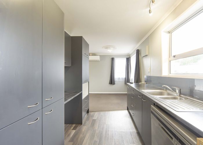  at 81 Oakfield Crescent, Pukete, Hamilton