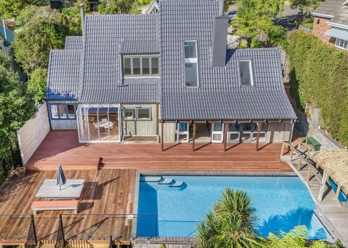  at 94 Kowhai Road, Campbells Bay, Auckland
