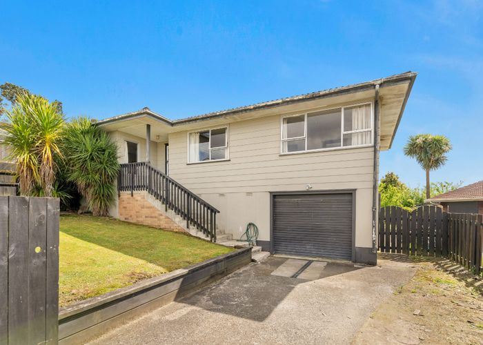  at 26 Newham Place, Henderson, Waitakere City, Auckland