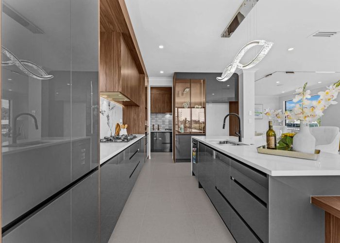  at 32 Black Shed Road, Flat Bush, Manukau City, Auckland
