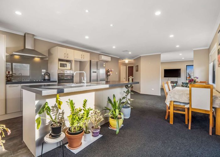 at 33 Faringdon Boulevard, Rolleston, Rolleston