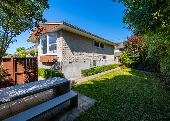  at 2/139 Hamilton Avenue, Ilam, Christchurch
