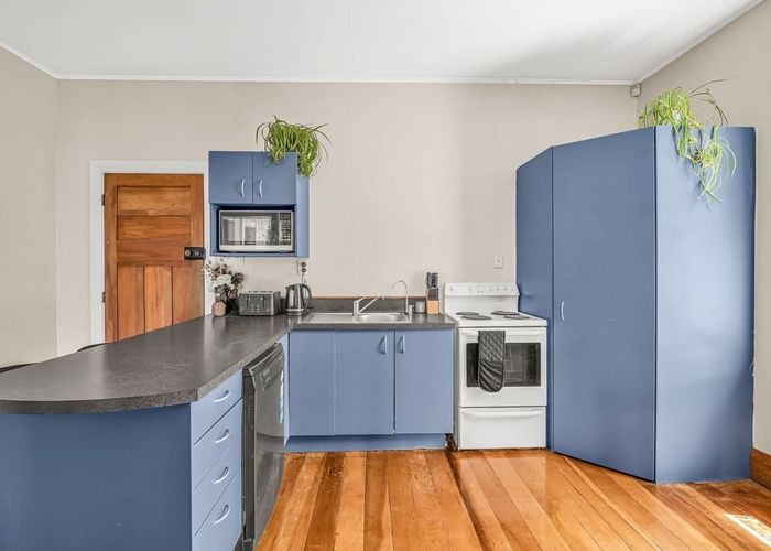  at 13 Carlisle Street, Milson, Palmerston North, Manawatu / Whanganui