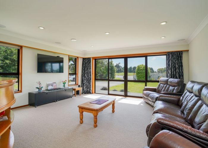  at 265 Bay Road, West Plains