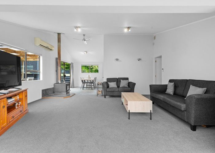  at 1/164 Ti Rakau Drive, Pakuranga, Manukau City, Auckland