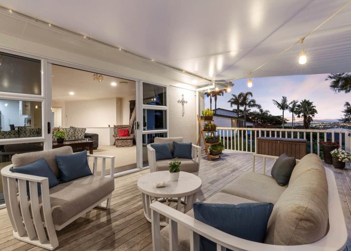  at 9 Ilex Place, Totara Heights, Auckland