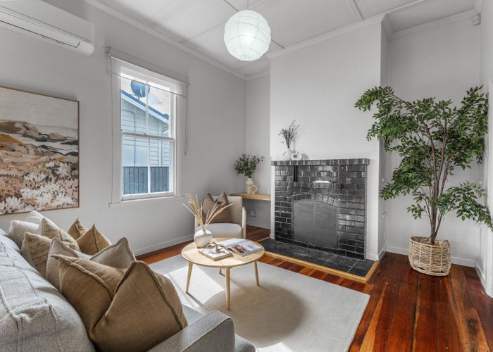  at 33 Halesowen Avenue, Sandringham, Auckland City, Auckland